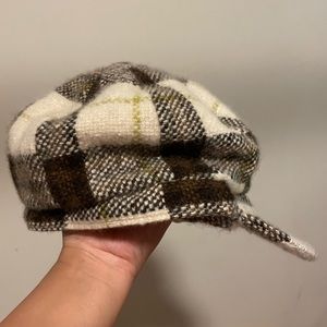 Authentic Burberry winter hat beret